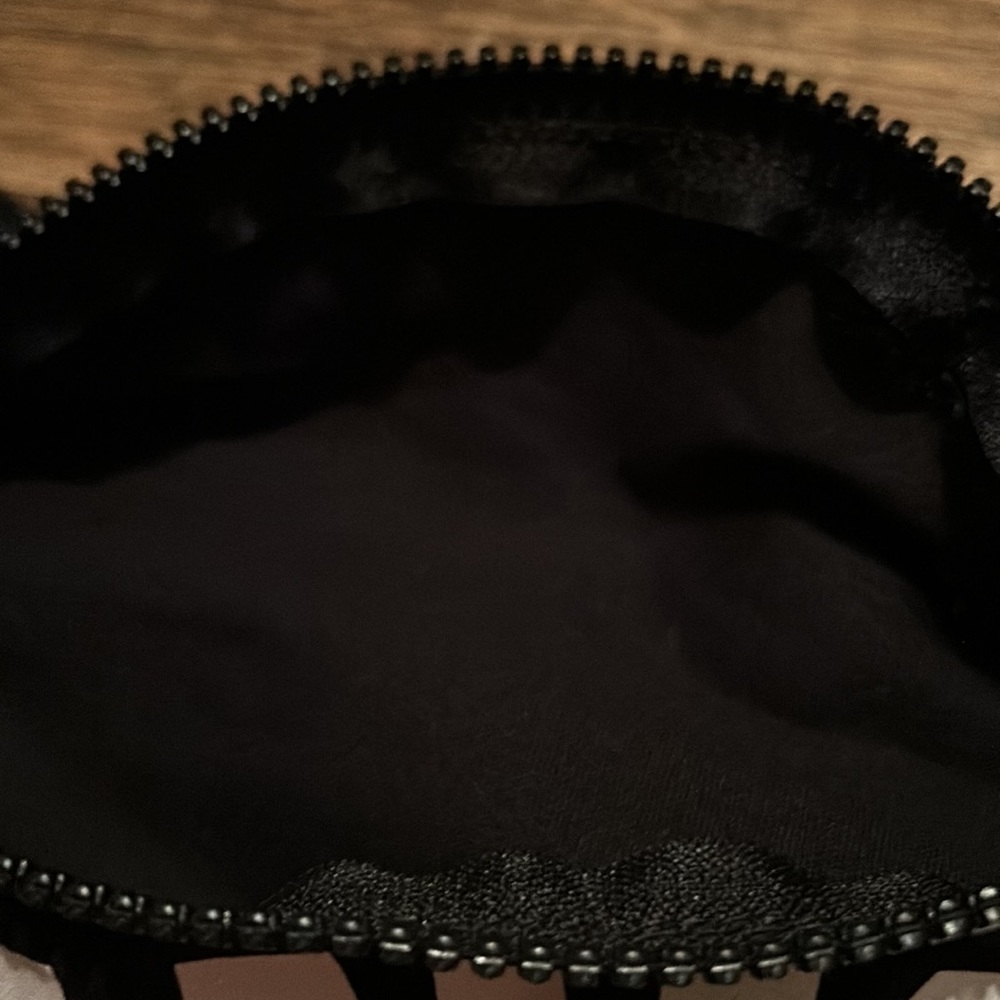 Pink Victoria Secret spring break Fanny pack - Picture 3 of 3